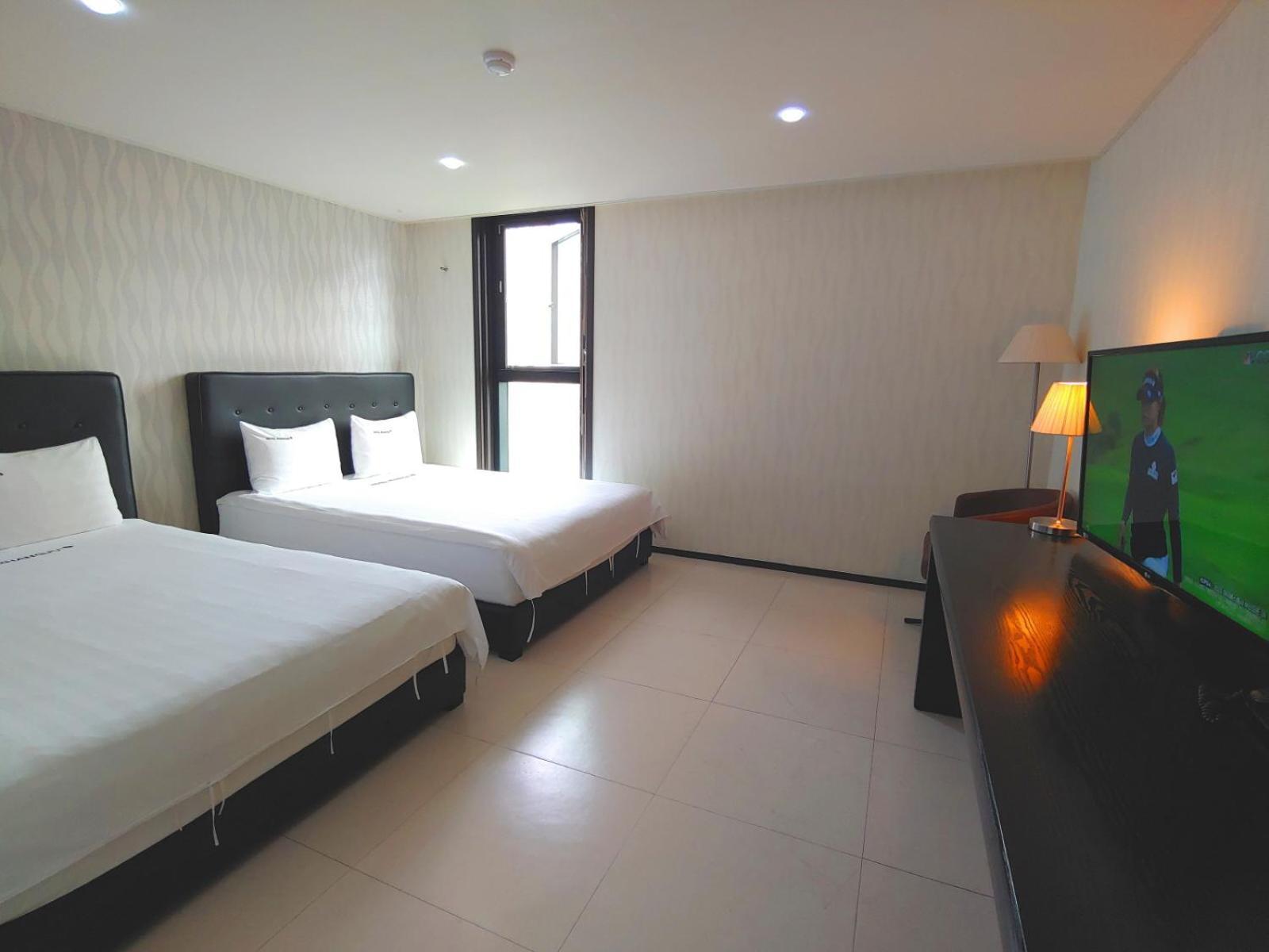 סאוגוויפו Hotel Rhangju מראה חיצוני תמונה