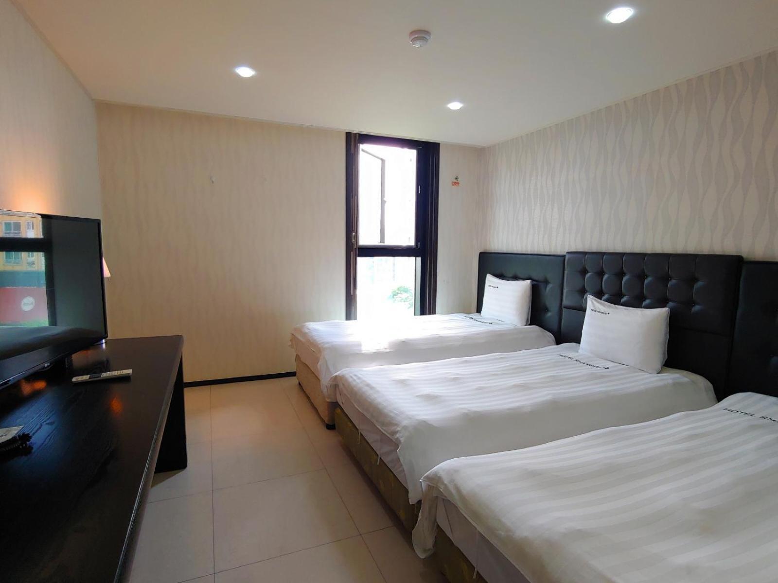סאוגוויפו Hotel Rhangju מראה חיצוני תמונה