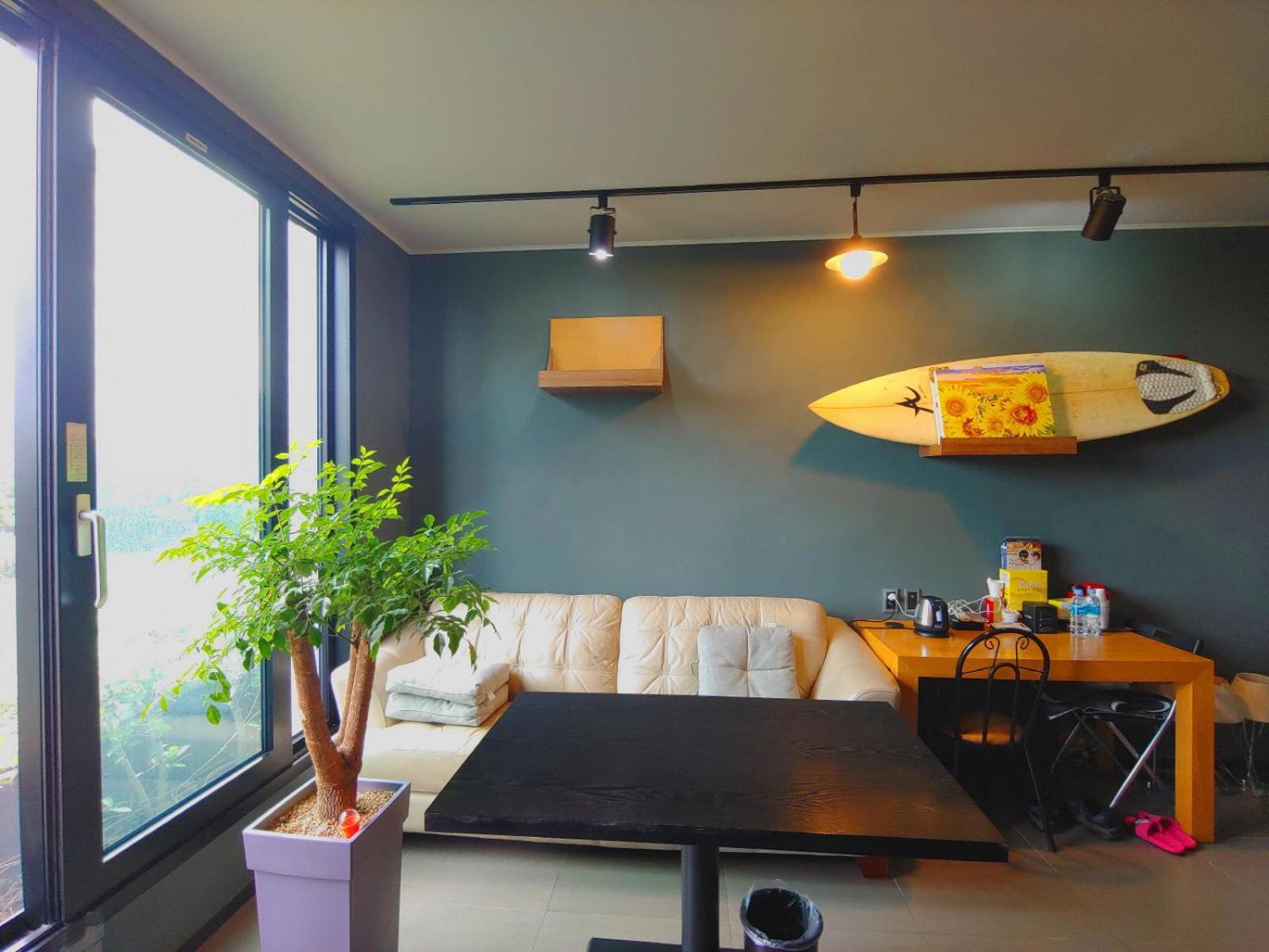 סאוגוויפו Hotel Rhangju מראה חיצוני תמונה