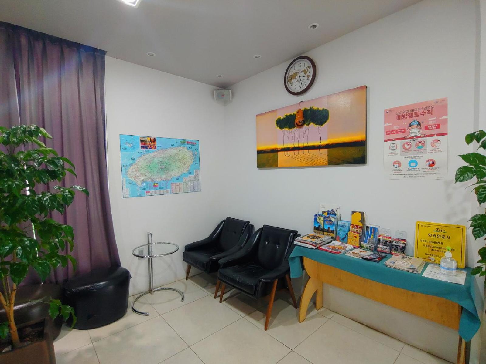 סאוגוויפו Hotel Rhangju מראה חיצוני תמונה